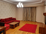 İcarəyə verilir 3 otaqlı 140 m2 yeni tikili Elmlər Akademiyası m.