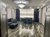 Satılır 5 otaqlı 200 m2 həyət evi 28 may