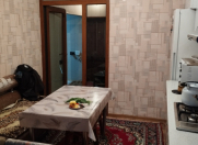 Satılır 2 otaqlı 68 m2 köhnə tikili 8 mkr