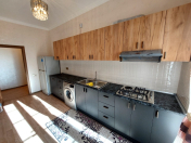 İcarəyə verilir 3 otaqlı 100 m2 yeni tikili 28 May m.