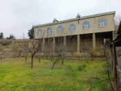 Satılır 5 otaqlı 300 m2 bağ evi Novxanı