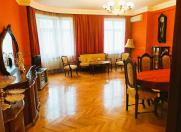 İcarəyə verilir 3 otaqlı 136 m2 yeni tikili Gənclik m.