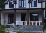 İcarəyə verilir 6 otaqlı 150 m2 həyət evi Qax