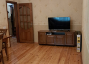 Satılır 4 otaqlı 100 m2 köhnə tikili Əhmədli m.