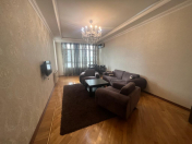 İcarəyə verilir 2 otaqlı 86 m2 yeni tikili Şah İsmayıl Xətai m.