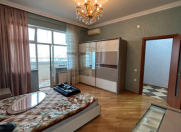 Satılır 3 otaqlı 128 m2 yeni tikili 28 May m.