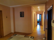 Satılır 3 otaqlı 127 m2 yeni tikili 8 mkr