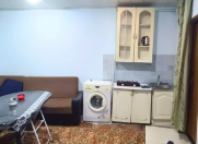 İcarəyə verilir 2 otaqlı 35 m2 həyət evi Dövlət Statistika Komitəsi