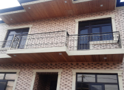 Satılır 6 otaqlı 180 m2 həyət evi Qaraçuxur
