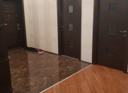 Satılır 5 otaqlı 210 m2 yeni tikili Nizami m.