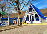 İcarəyə verilir 4 otaqlı 80 m2 bağ evi Quba