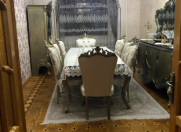 Satılır 4 otaqlı 110 m2 köhnə tikili Əhmədli m.