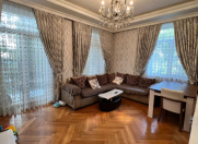 Satılır 3 otaqlı 75 m2 köhnə tikili 28 May m.