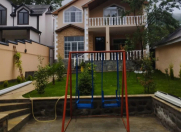 İcarəyə verilir 6 otaqlı 180 m2 həyət evi Qax
