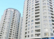 Satılır 4 otaqlı 235 m2 yeni tikili 28 May m.