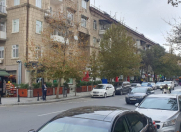 Satılır 4 otaqlı 52.3 m2 köhnə tikili Hüseyn Cavid parkı