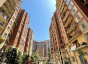 Satılır 4 otaqlı 192 m2 yeni tikili Gənclik m.