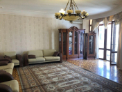 İcarəyə verilir 3 otaqlı 155 m2 yeni tikili Gənclik m.