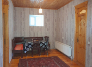 İcarəyə verilir 3 otaqlı 90 m2 yeni tikili Qəbələ