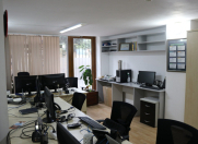 Satılır 10 otaqlı 190 m2 ofis Yasamal r.