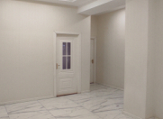 İcarəyə verilir 3 otaqlı 129 m2 yeni tikili 5 mkr