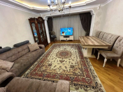 Satılır 4 otaqlı 100 m2 köhnə tikili Bakıxanov