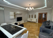 İcarəyə verilir 3 otaqlı 120 m2 yeni tikili 28 May m.