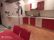 Satılır 3 otaqlı 130 m2 yeni tikili Bakıxanov