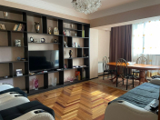 Satılır 3 otaqlı 70 m2 köhnə tikili Azneft meydanı