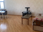 İcarəyə verilir 3 otaqlı 153 m2 yeni tikili Hərbi Hospital