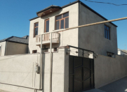 Satılır 4 otaqlı 150 m2 həyət evi Əmircan