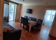 Satılır 2 otaqlı 43 m2 köhnə tikili Bakıxanov