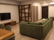 İcarəyə verilir 3 otaqlı 120 m2 yeni tikili 28 May m.
