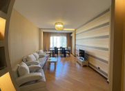 İcarəyə verilir 3 otaqlı 150 m2 yeni tikili 28 May m.