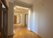 Satılır 4 otaqlı 147 m2 yeni tikili 28 may