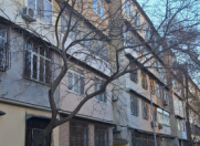 Satılır 3 otaqlı 75 m2 köhnə tikili 8 km