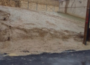 Satılır 2.5 sot torpaq Hökməli