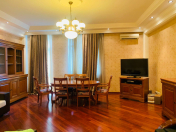 Satılır 4 otaqlı 230 m2 yeni tikili Neftçi bazası