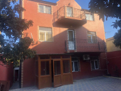 Satılır 6 otaqlı 250 m2 həyət evi 7 mkr