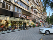 Satılır 2 otaqlı 70 m2 köhnə tikili 8 mkr