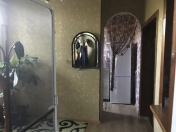 İcarəyə verilir 6 otaqlı 200 m2 köhnə tikili Yasamal r.