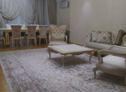 İcarəyə verilir 5 otaqlı 280 m2 yeni tikili Şah İsmayıl Xətai m.