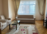 İcarəyə verilir 2 otaqlı 62 m2 yeni tikili 28 May m.