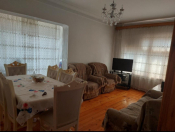 Satılır 2 otaqlı 65 m2 köhnə tikili 7 mkr