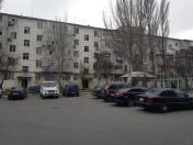 Satılır 2 otaqlı 46 m2 köhnə tikili Memar Əcəmi m.