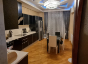 İcarəyə verilir 3 otaqlı 240 m2 yeni tikili Şah İsmayıl Xətai m.