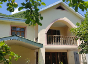 İcarəyə verilir 4 otaqlı 120 m2 həyət evi Qax