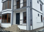 Satılır 6 otaqlı 350 m2 yeni tikili Qəbələ