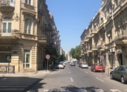 Satılır 5 otaqlı 180 m2 köhnə tikili İçəri Şəhər m.