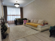 Satılır 3 otaqlı 97 m2 yeni tikili 20 yanvar m.